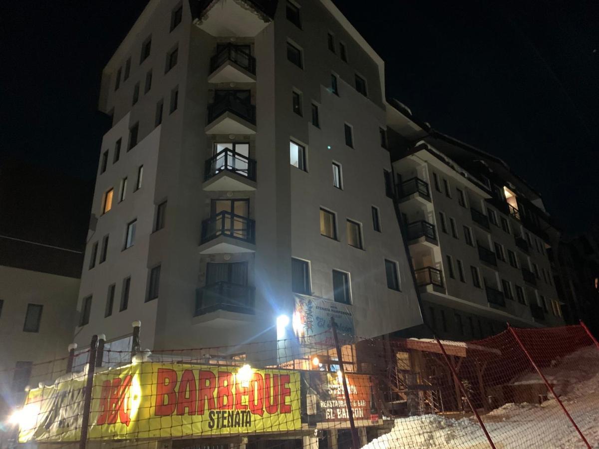 Stenata Huge Ski To Door Apartment بامبوروفو المظهر الخارجي الصورة