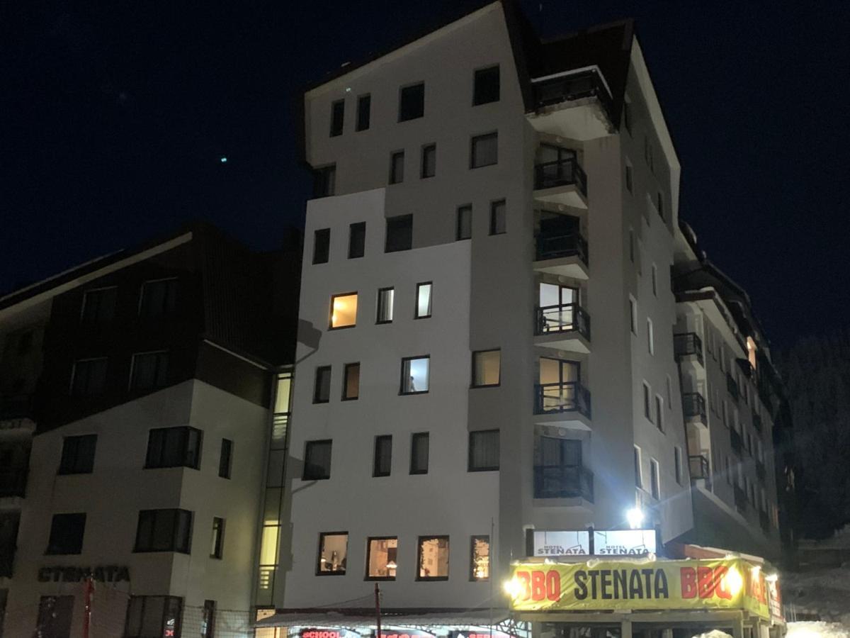 Stenata Huge Ski To Door Apartment بامبوروفو المظهر الخارجي الصورة