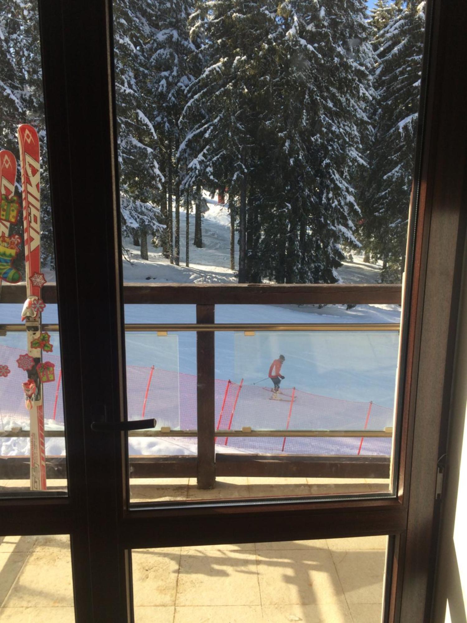 Stenata Huge Ski To Door Apartment بامبوروفو المظهر الخارجي الصورة