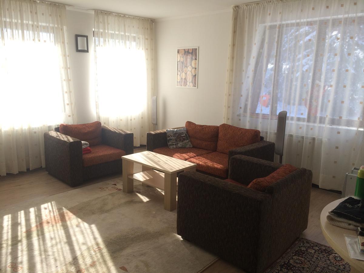 Stenata Huge Ski To Door Apartment بامبوروفو المظهر الخارجي الصورة